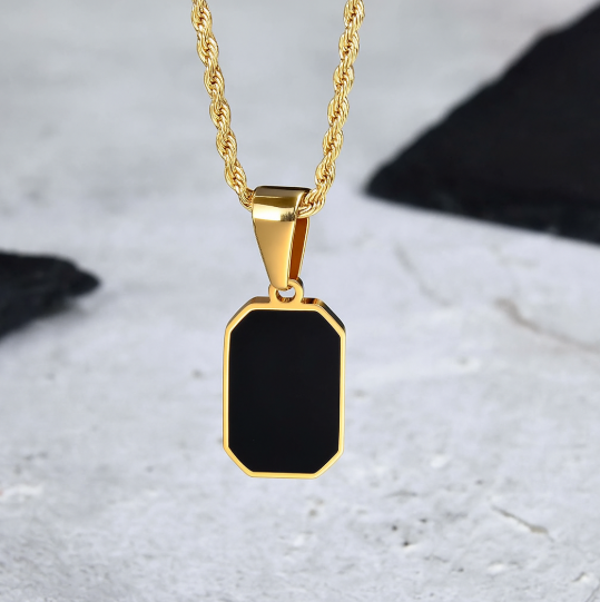 Golden Rope Chain - Onyx Pendant