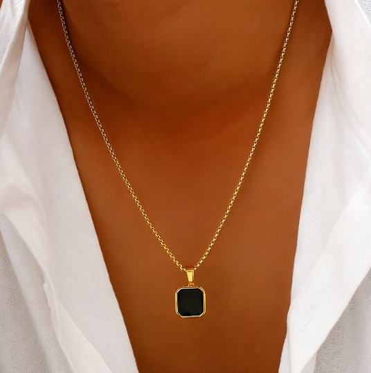 Golden Chain- Black Onyx Pendant 45-50cm
